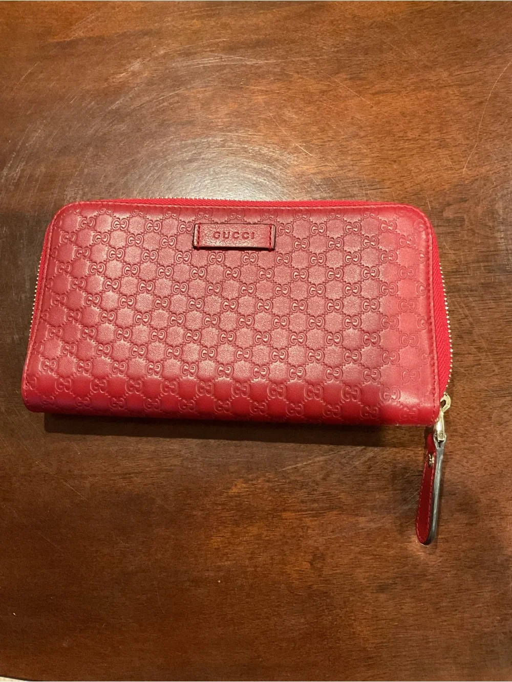 Gucci Red Embossed Leather Zip Card Holder